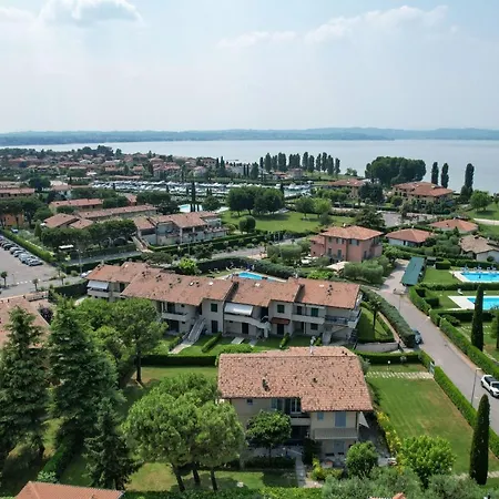 Διαμέρισμα Viola Superior *